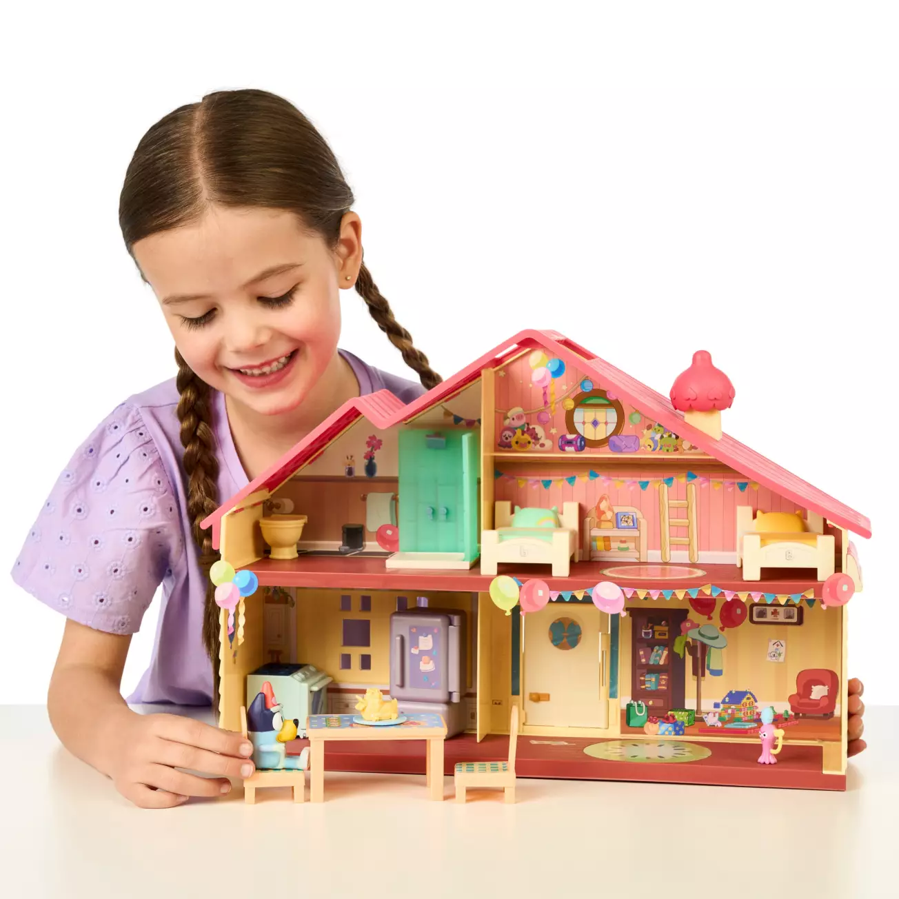 Bluey S11 Bluey's Birthday Celebration Home Playset - Image 7