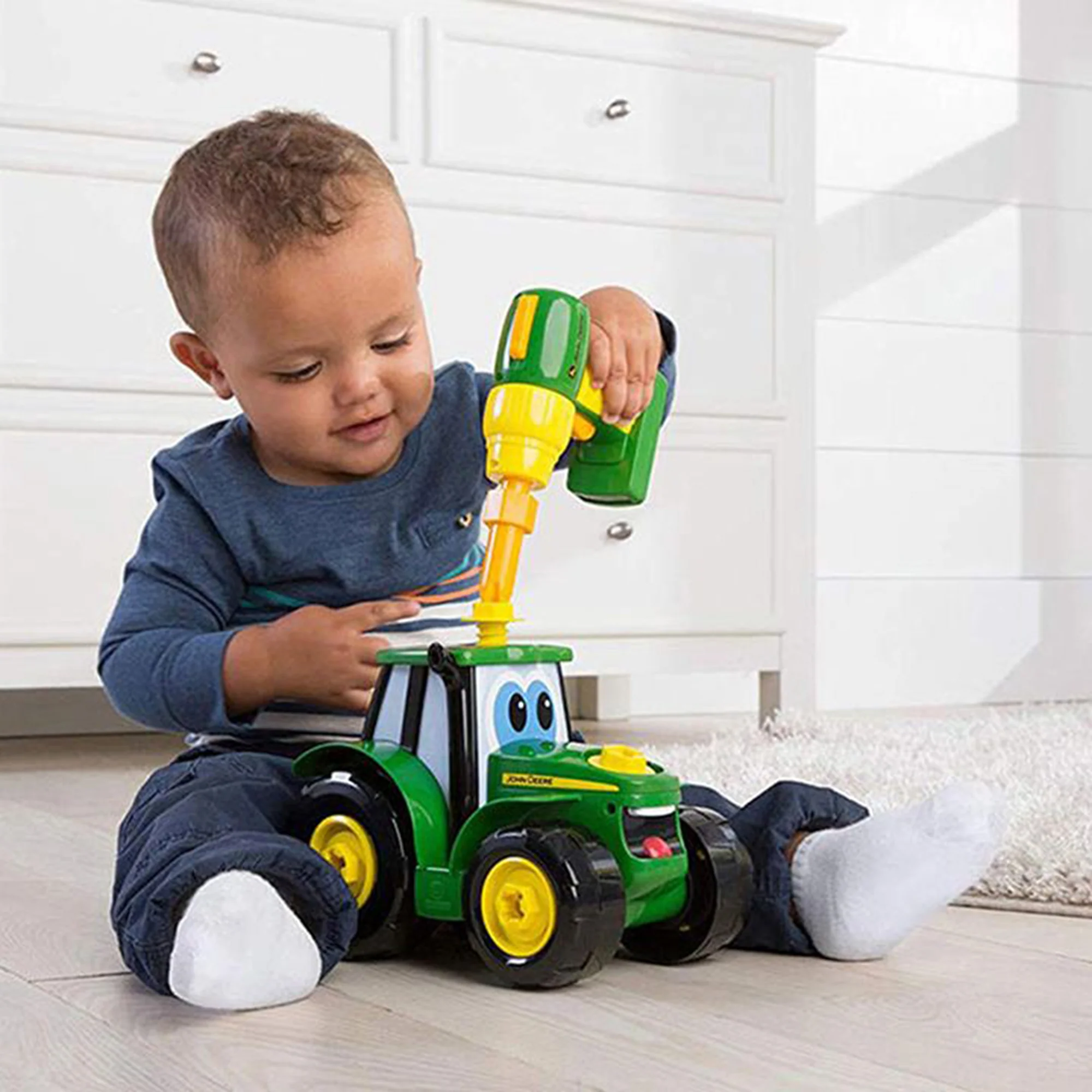 John Deere Johnny Tractor and Friends Build-A-Johnny Tractor - Image 3
