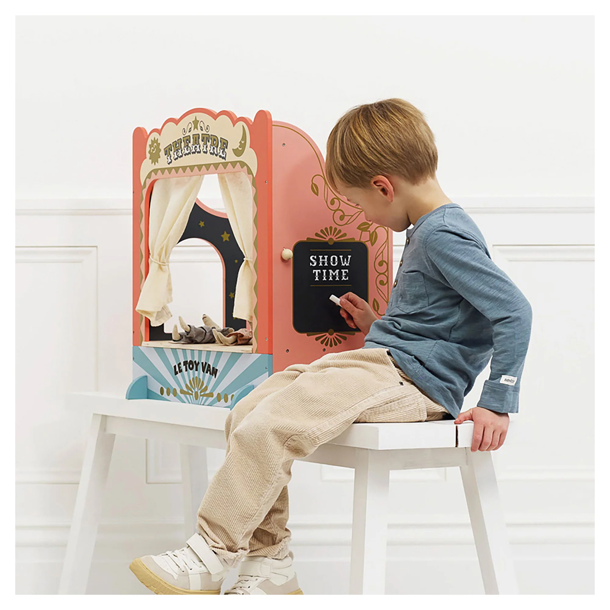 Le Toy Van Tabletop Puppet Wooden Theatre - Image 5