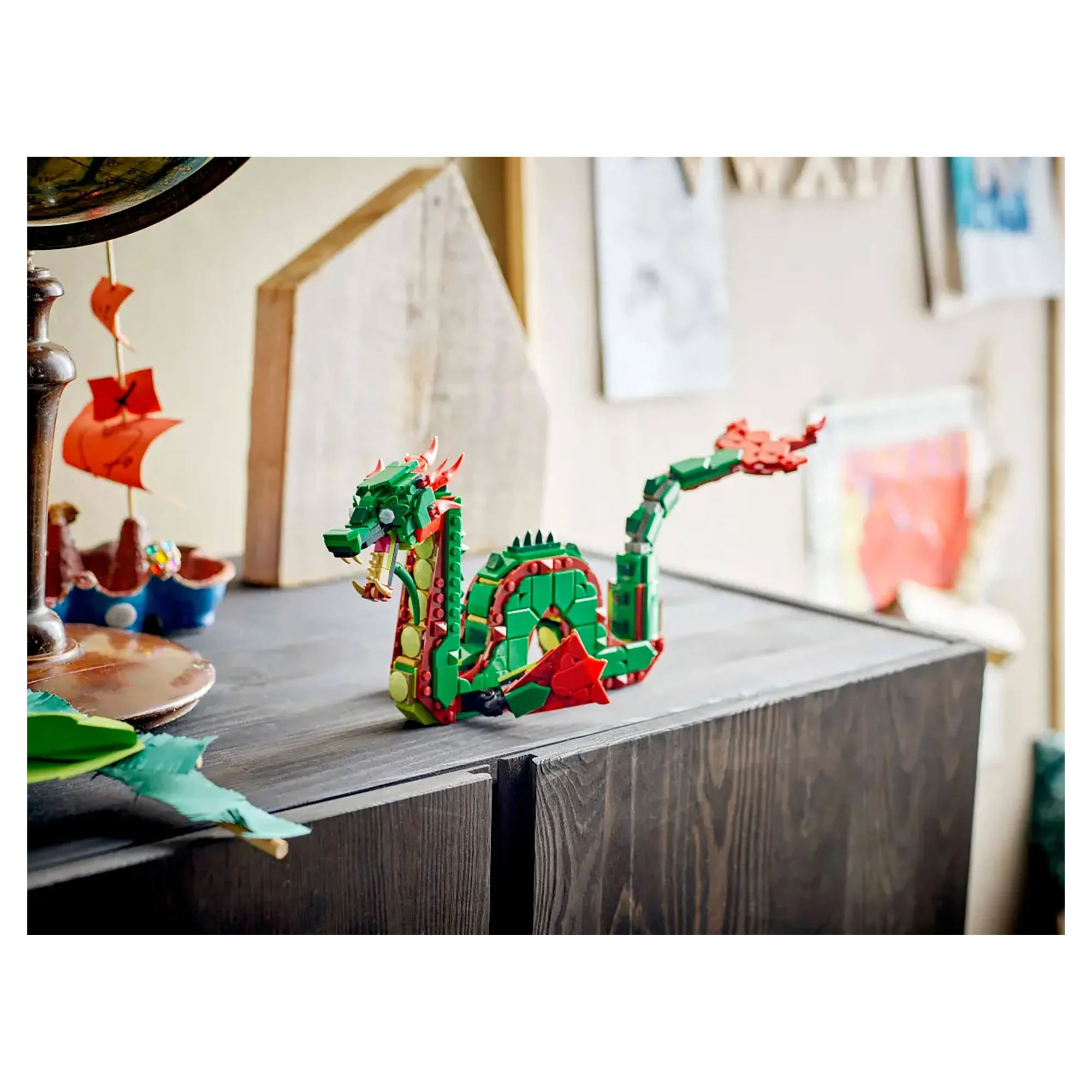 LEGO Creator Medieval Dragon 31161 - Image 2