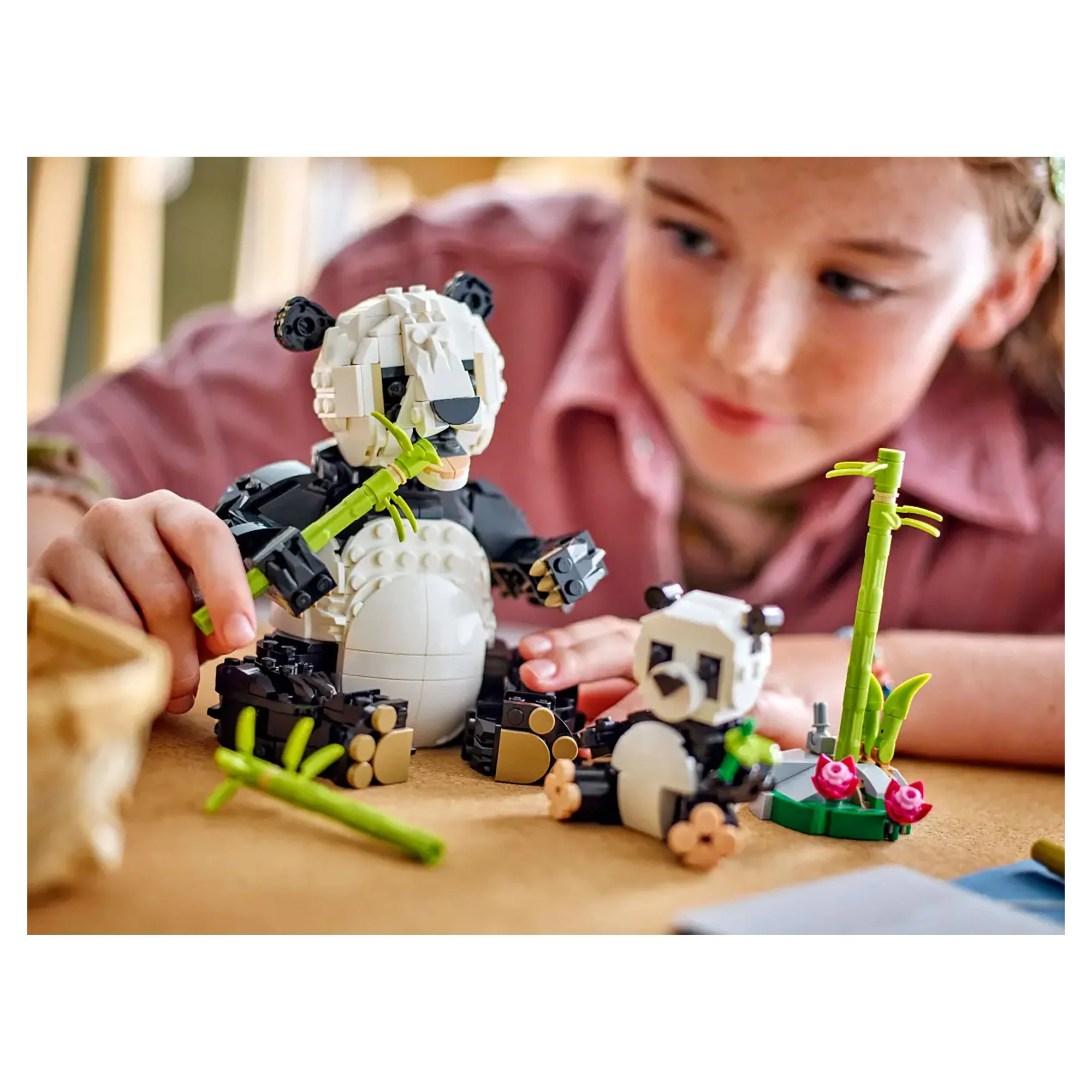 LEGO Creator Wild Animals Panda Family 31165 - Image 6