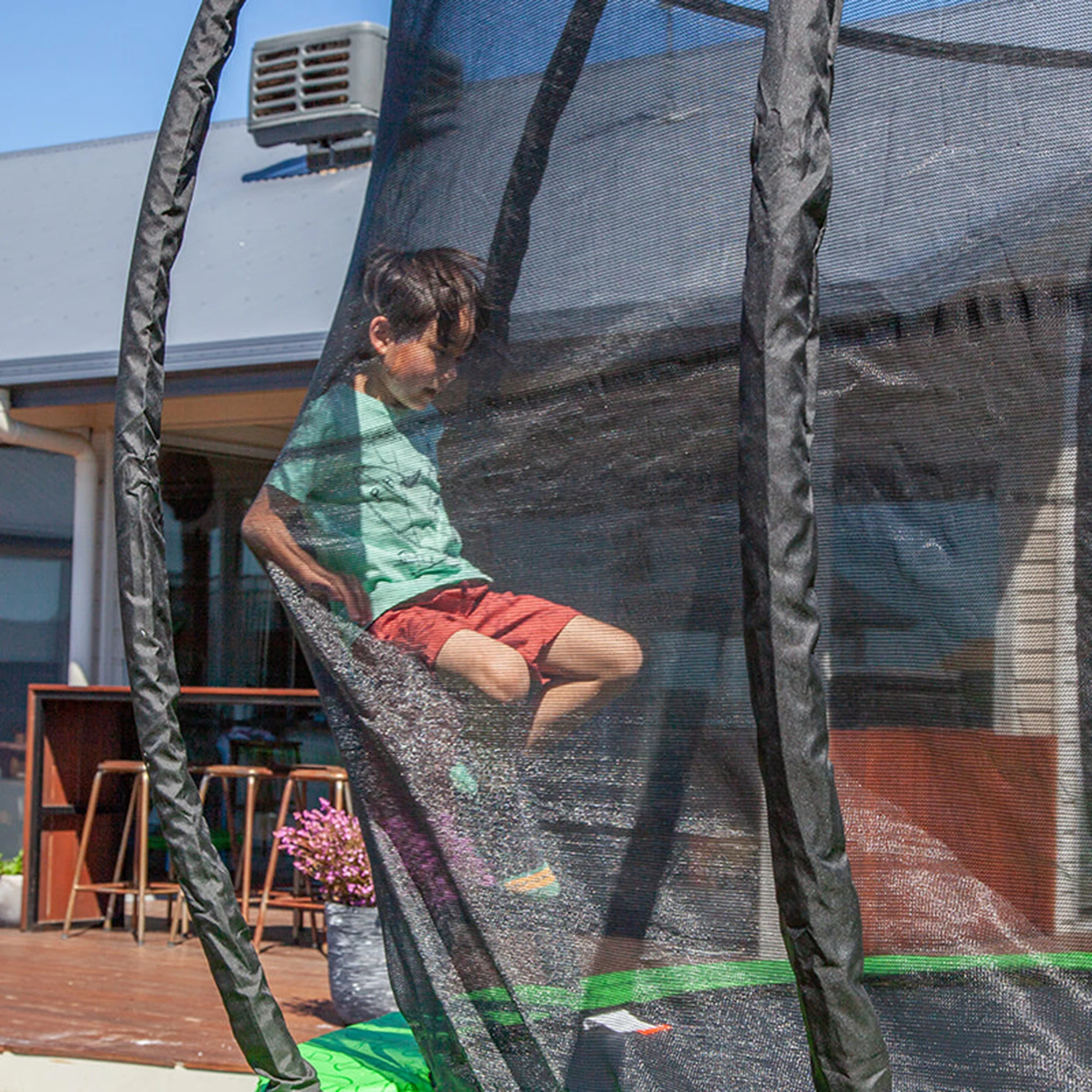 Lifespan Kids Springless Hoppy 2 Trampoline Set (2.1 mtrs) - Image 3