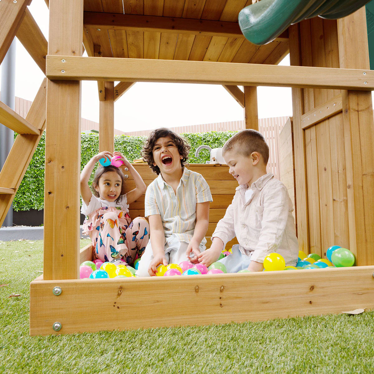 Lifespan Kids Montrose Play Centre Set with 2.2m Green Slide - Image 10
