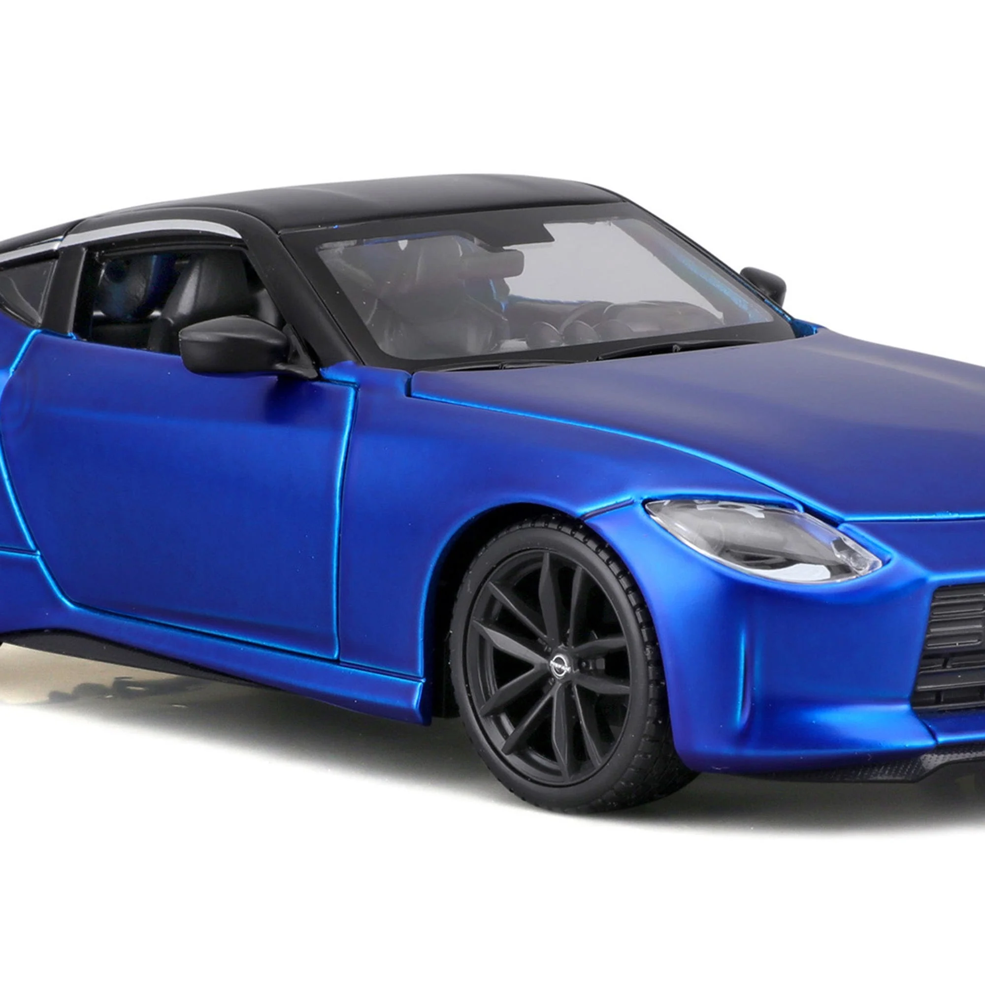 Maisto 1:24 2023 Nissan Z - Image 2
