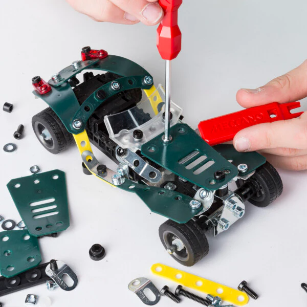 Meccano 5 Multi Model Set - Roadster - Image 3