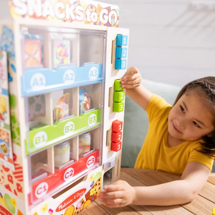 Melissa & Doug Wooden Vending Machine - Image 4