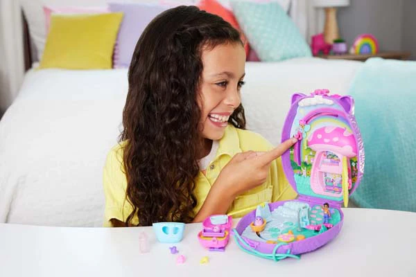 Polly Pocket Large Wearable Compact Hedgehog Mom And Baby - Image 4