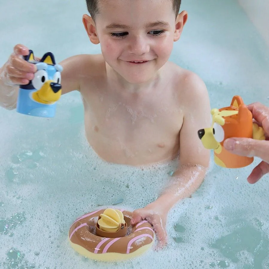 Tomy Toomies 2pc Bluey Bath Floats - Image 3