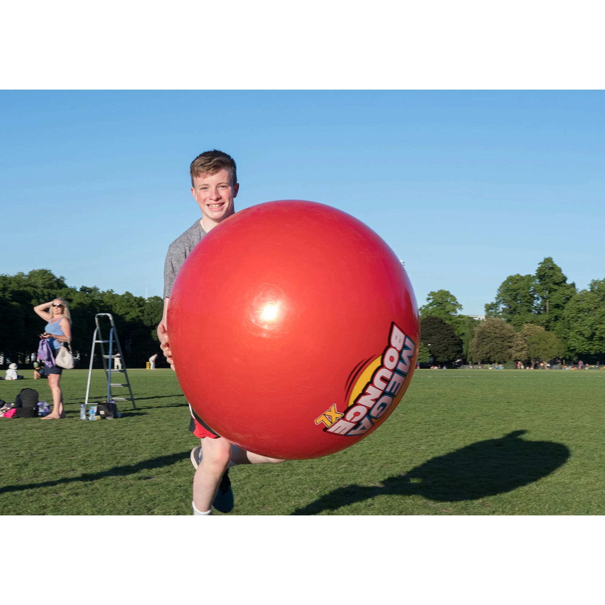 Wicked Mega Bounce XL 2.5m Circum with Inflation Pump - Image 11